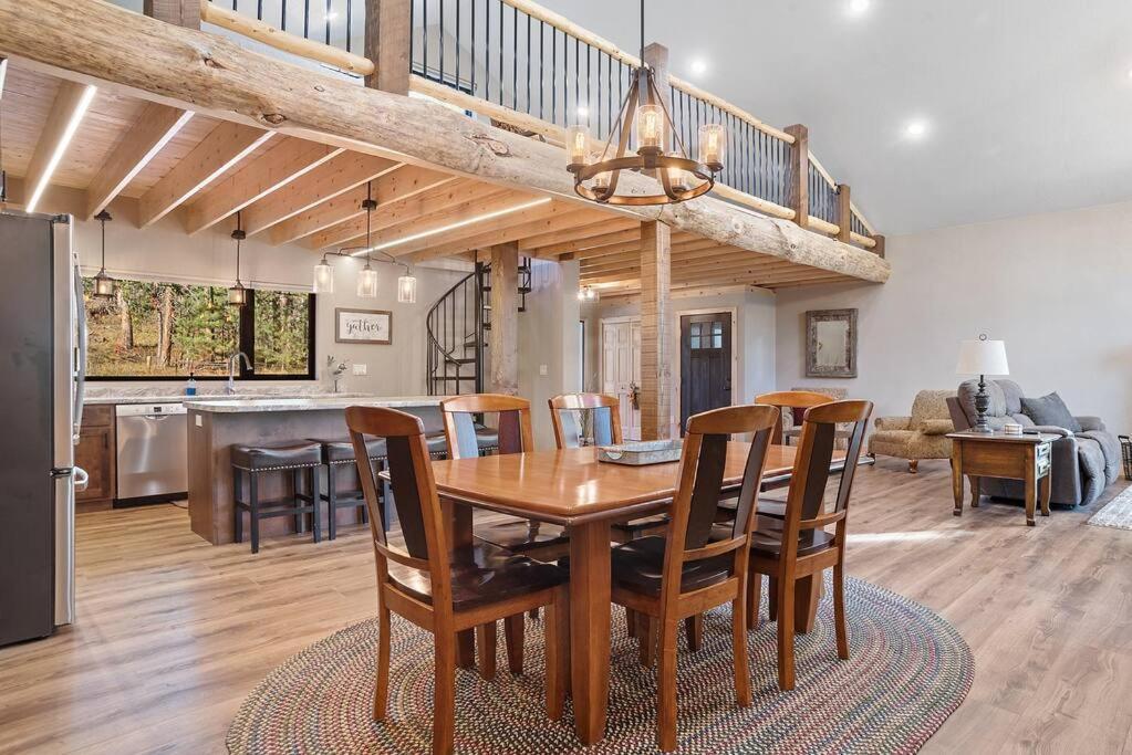 The Haven-Rustic Secluded Cabin Custer Buitenkant foto