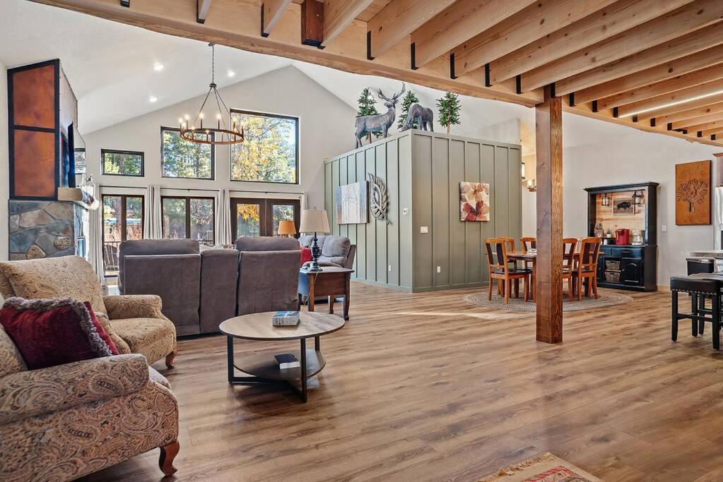The Haven-Rustic Secluded Cabin Custer Buitenkant foto